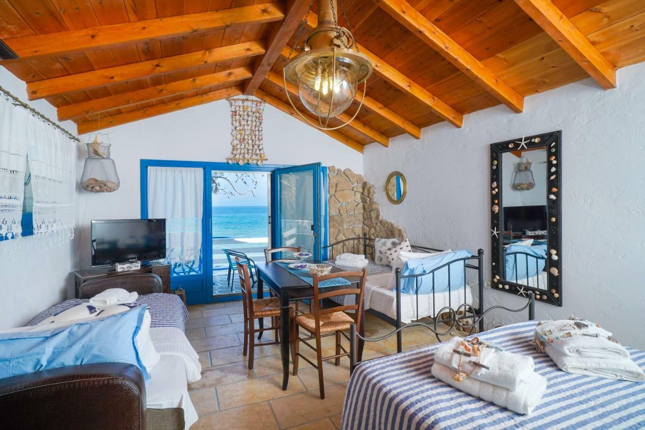 Agyrovoli Bungalow Skála Kallirákhis Buitenkant foto
